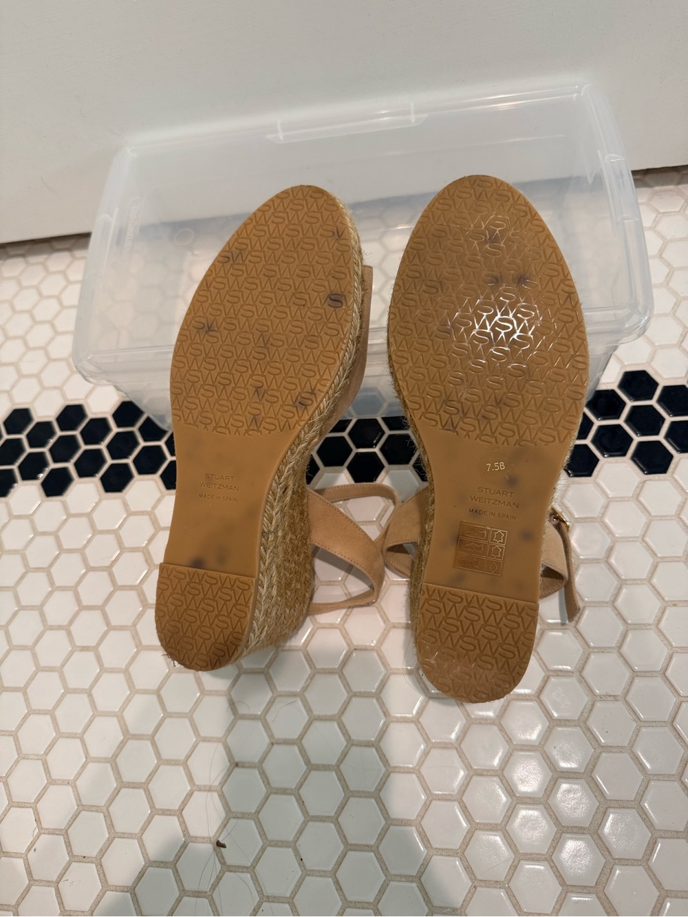 Stuart Weitzman Mirela II Nude Suede Espadrille Wedge Sandals 7.5. Like New. - Picture 10 of 11